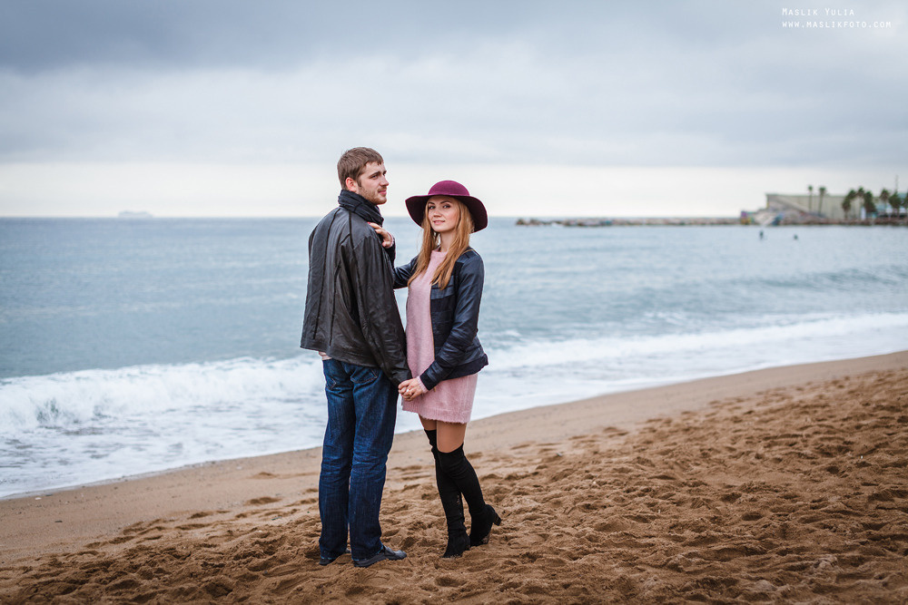 Sesión de fotos de invierno en Barcelona. Fotógrafo en Barcelona  Maslik Yulia