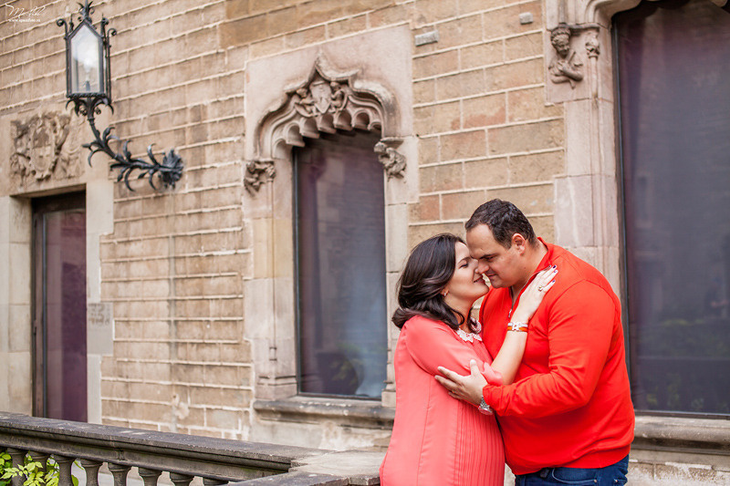 Fotografka ciążowa w Barcelonie. Fotograf w Barcelonie Hiszpanii Maslik Yulia