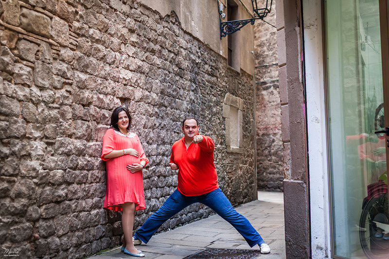 Fotografka ciążowa w Barcelonie. Fotograf w Barcelonie Hiszpanii Maslik Yulia