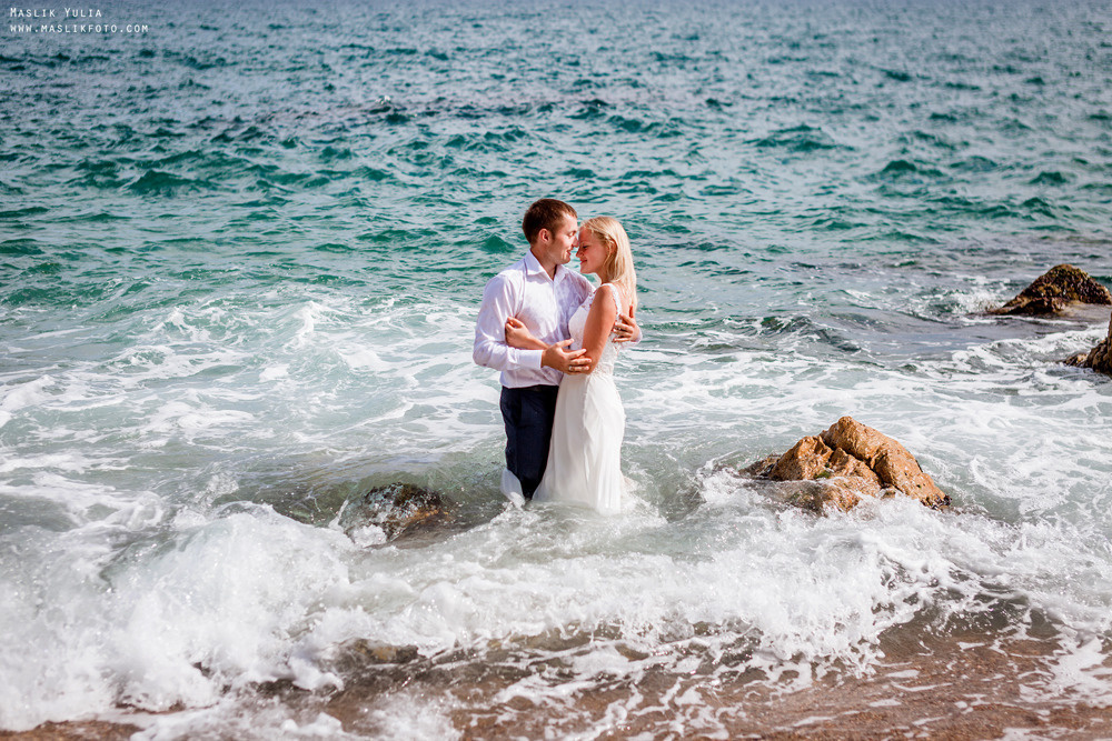 Дождливая фотосессия в Барселоне. Фотограф в Барселоне Испании Маслик Юлия