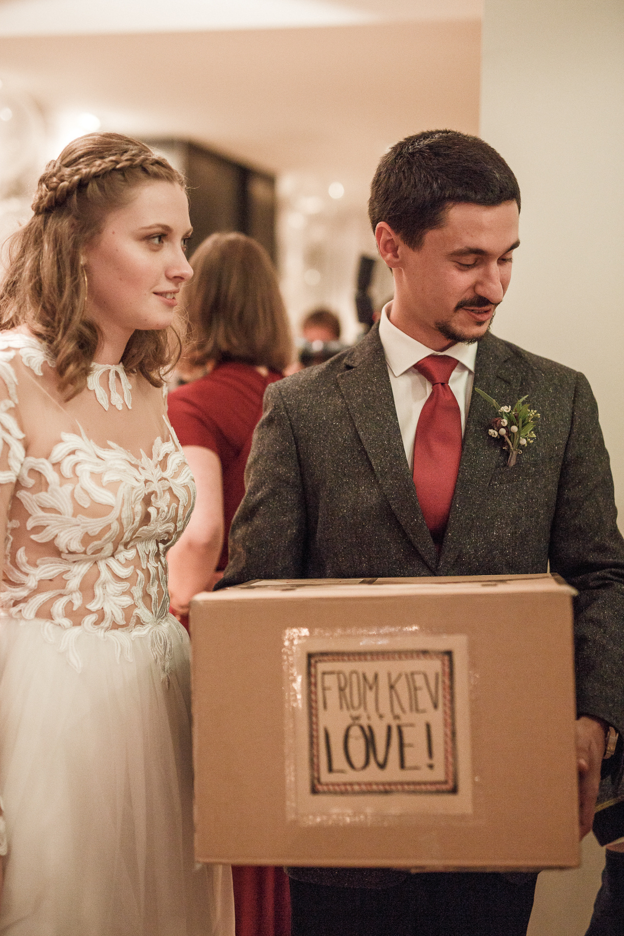 Iceland wedding and elopement photographer. Iceland elopement photographer & videographer