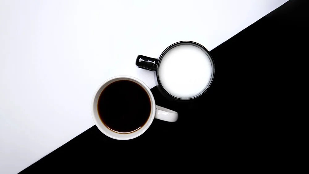 Lucrările cursanților Nivelului II. Școala de fotografie lui Roman Ribaliov. Orașul Chișinău, Moldova