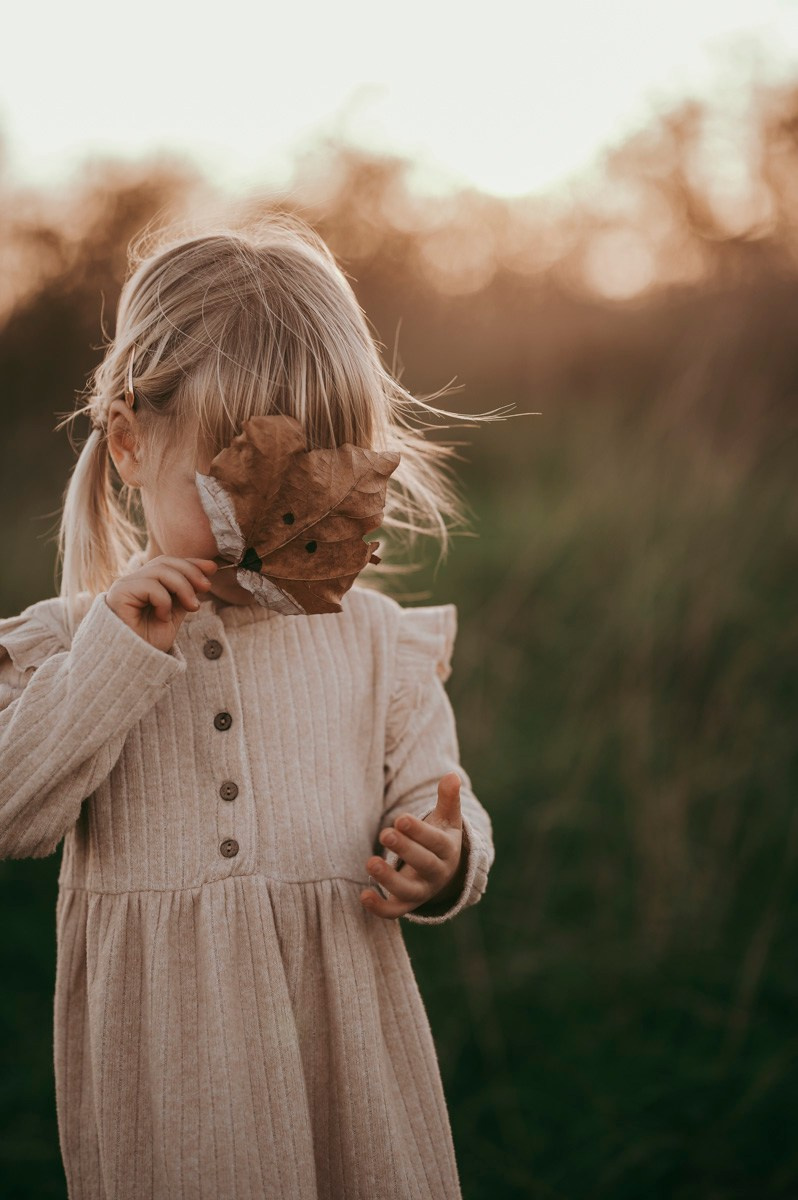 Milena / trudnicko fotografisanje sa porodicom. Deciji i porodicni fotograf u Beogradu Oksana Skendzic