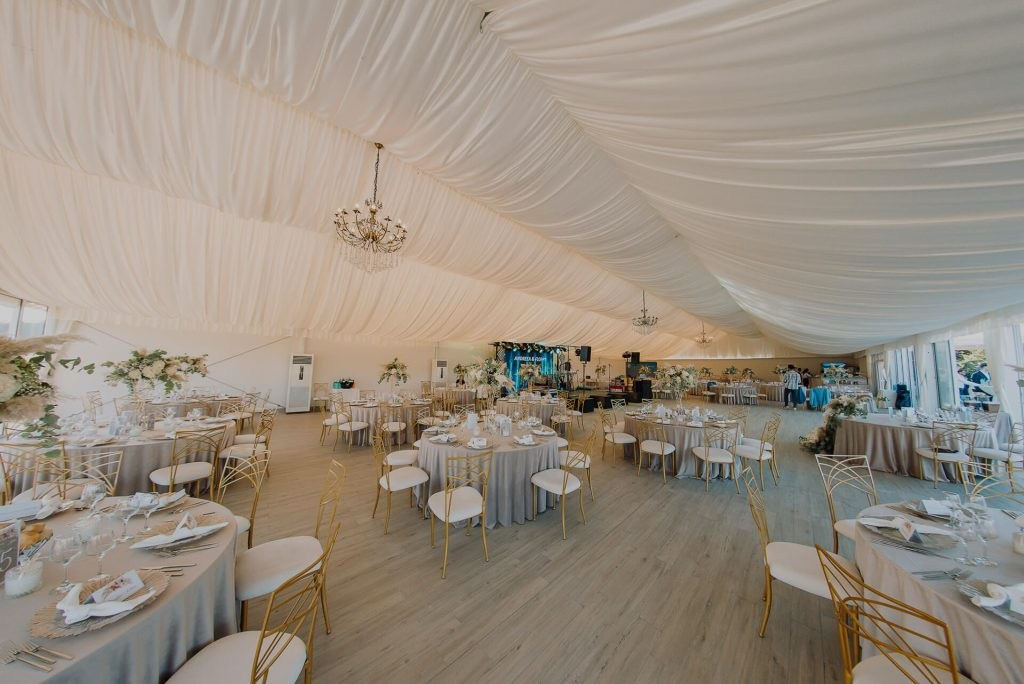 Casa Vlǎsia. Stefan Teodorescu — Fotograf de Nunta