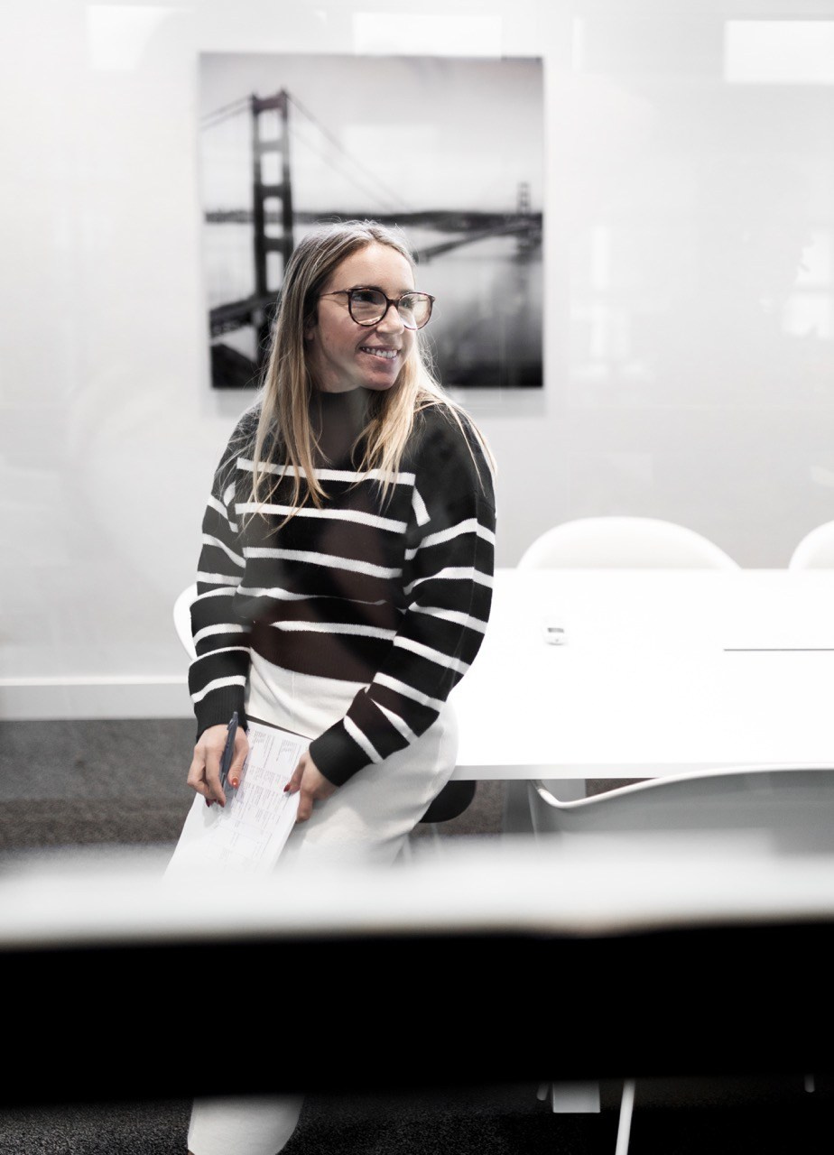 Dana Lišková - Portrétní a brandová fotografka Praha - Byznys portrét Praha - Brandové foto praha - Byznys a korporátní portrét Praha - Firemní focení Praha