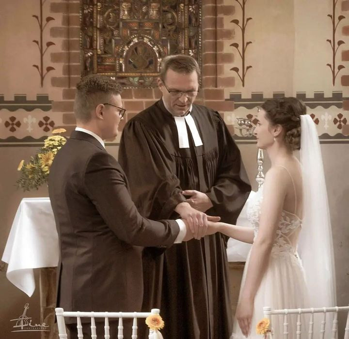 Lisa & Eric. Khanoff Production Studio