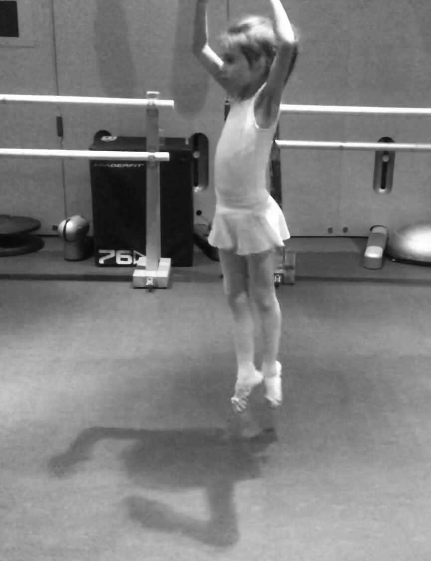 Professeur de danse. Mannequins, design, decoration, handmade, photographe…