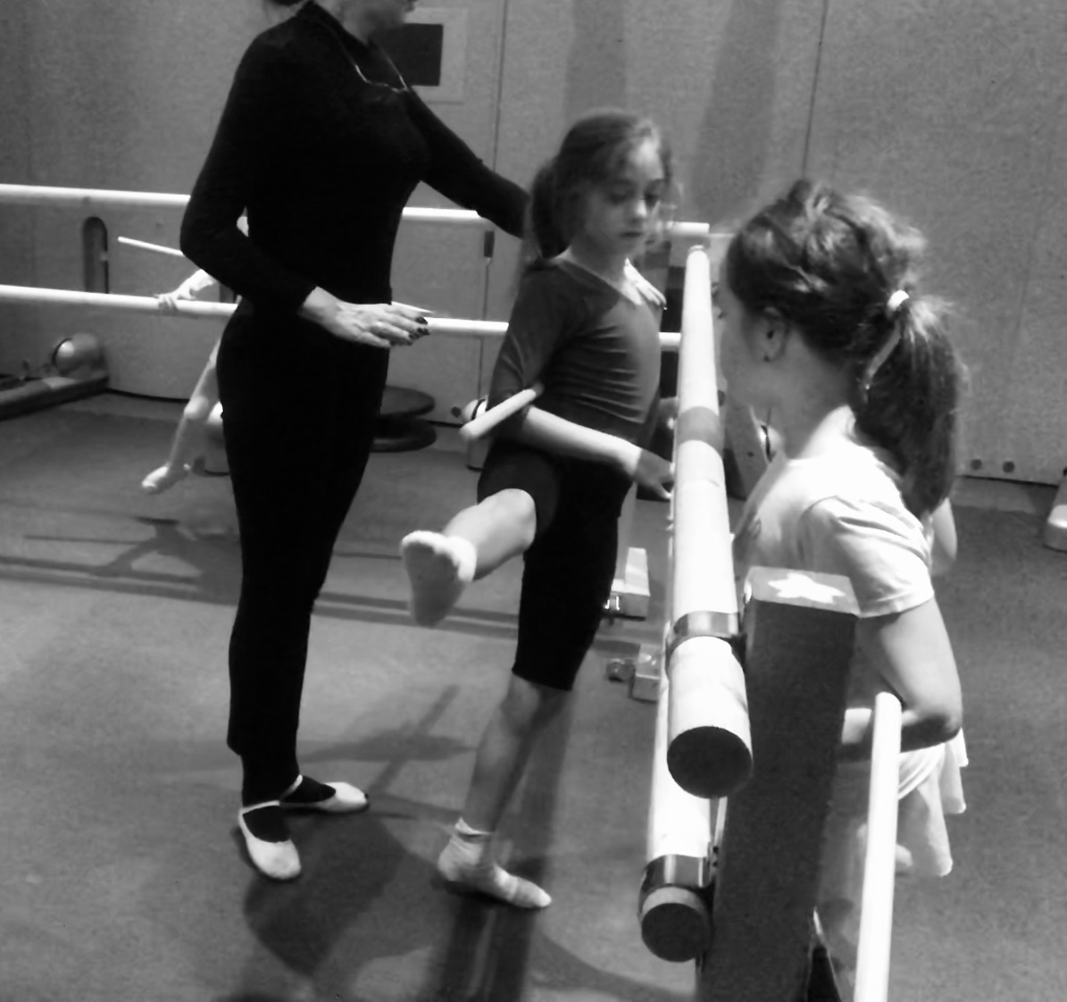 Professeur de danse. Mannequins, design, decoration, handmade, photographe…