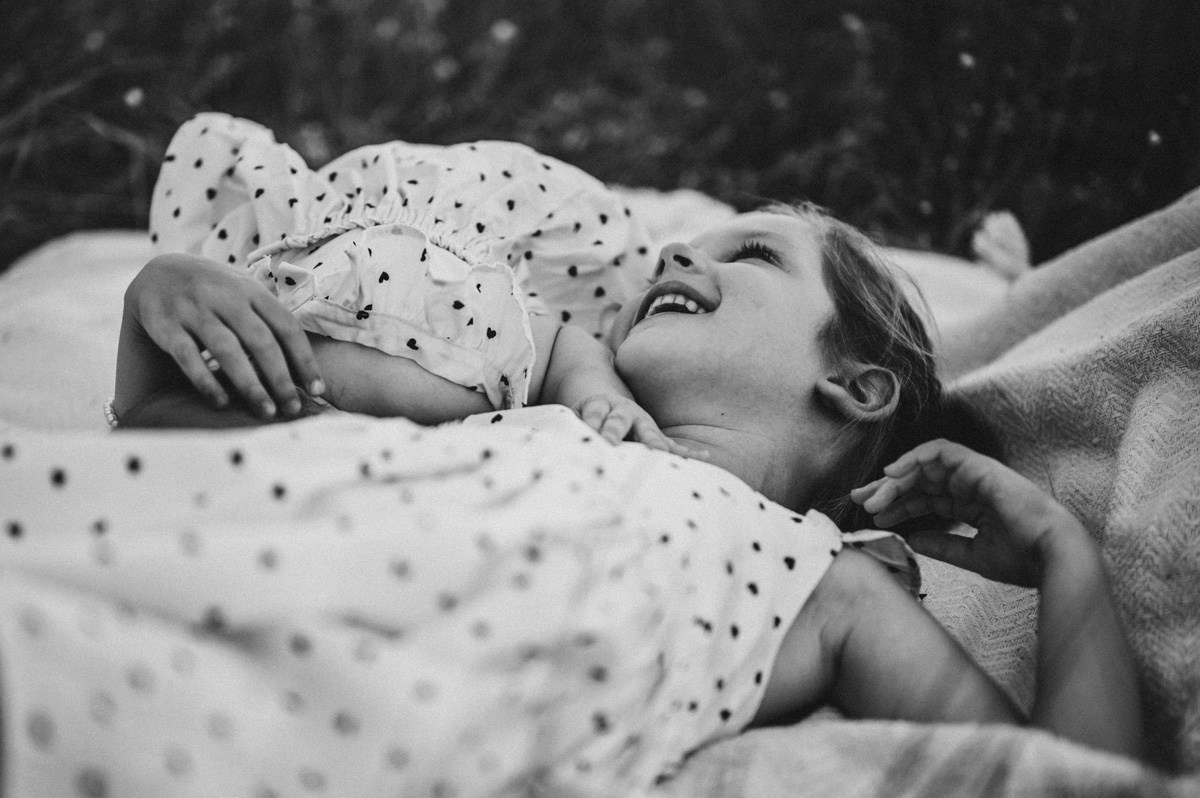 Sonja, Bojan, Nadja i Una / porodicno fotografisanje. Deciji i porodicni fotograf u Beogradu Oksana Skendzic