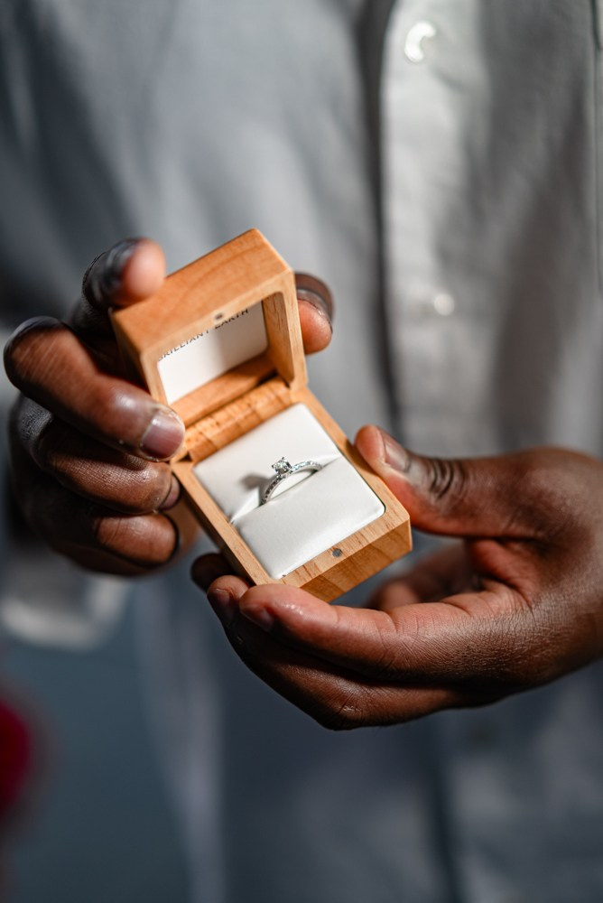 Proposal at the Arena Tower. Tonya Kyrylenko photographer in London