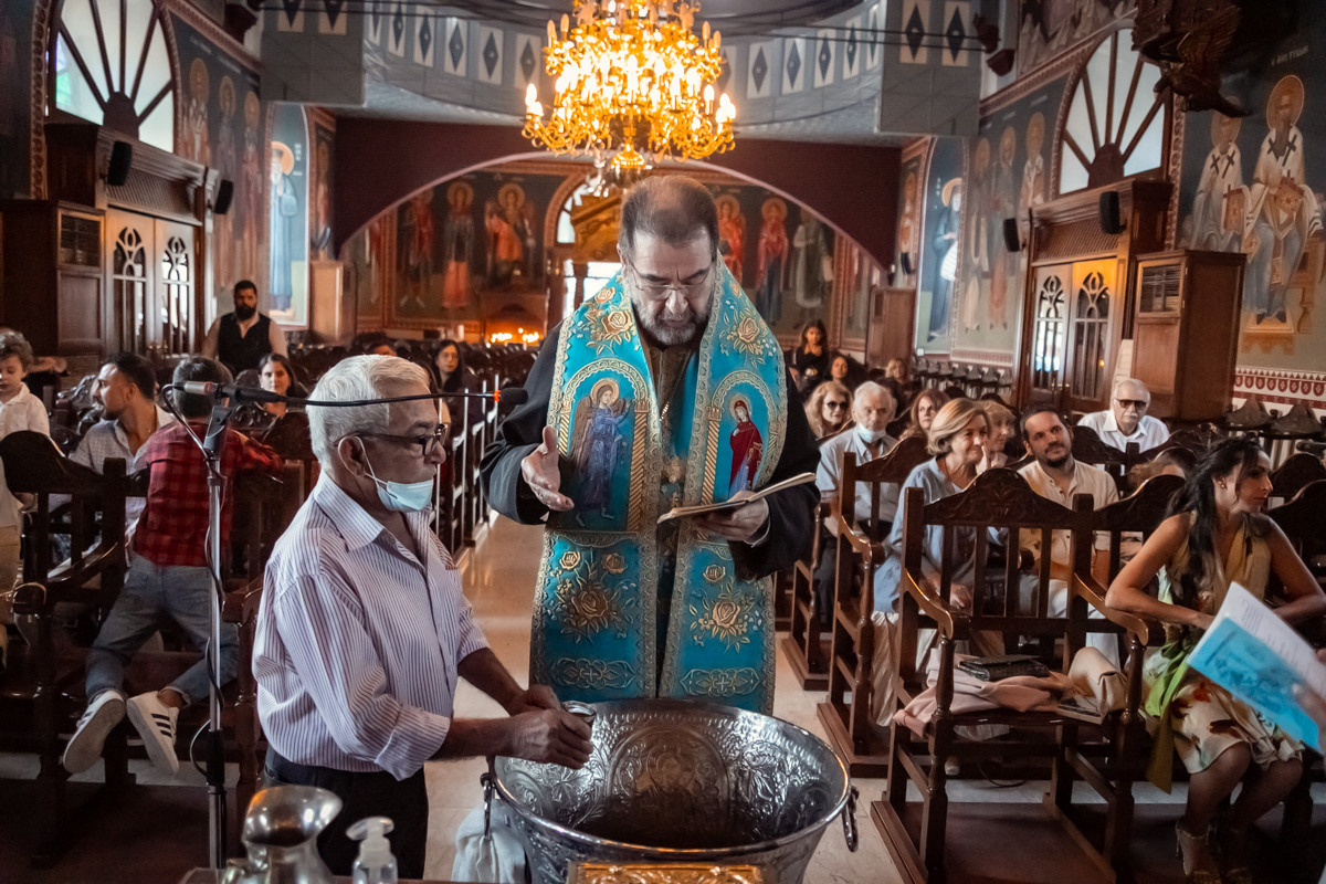 Фотограф на хрестини Гермасойя, Кіпр