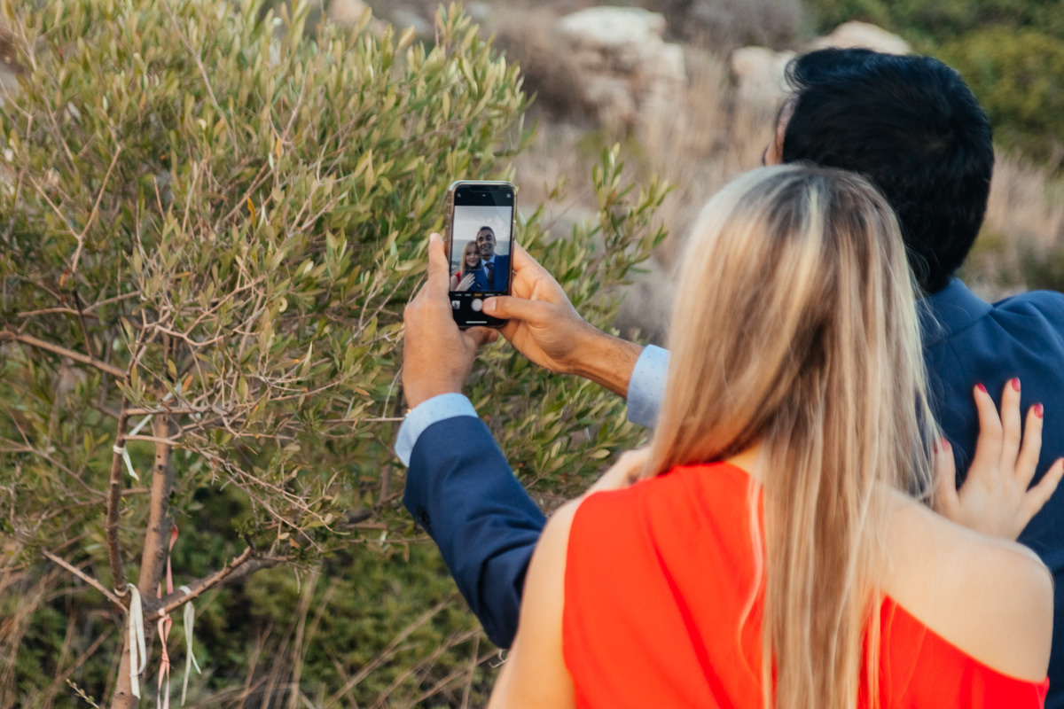 Фотограф на звручини Куріон Кіпр