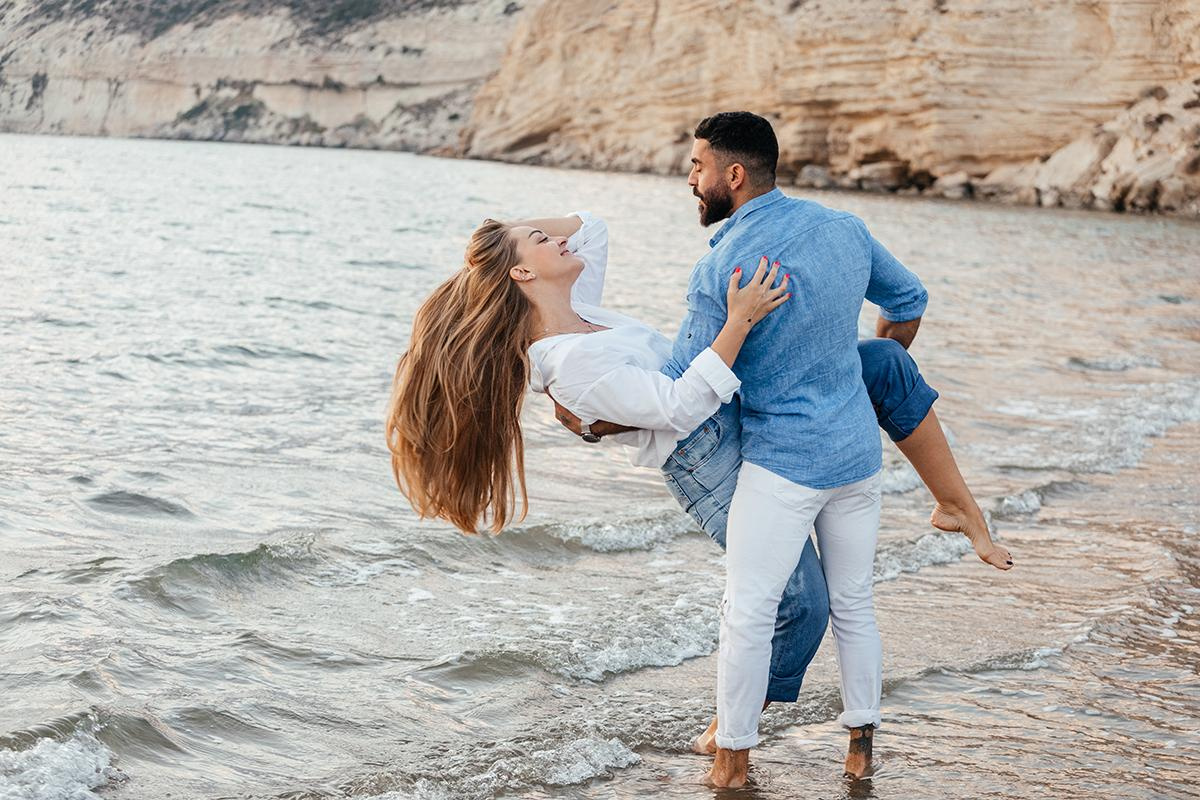 M & C - Romantische Love Story Fotografie in Nederland en Europa. Destination Bruiloft Fotograaf in Nederland en Europa - Tina Yalova