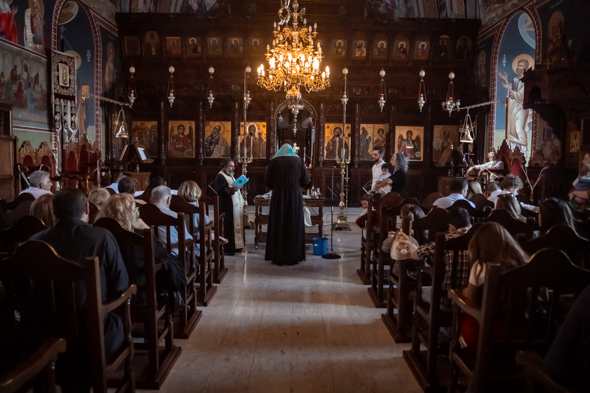 Фотограф на хрестини Гермасойя, Кіпр