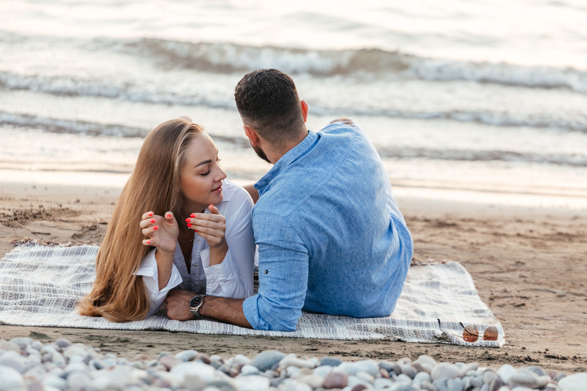 M & C - Romantische Love Story Fotografie in Nederland en Europa. Destination Bruiloft Fotograaf in Nederland en Europa - Tina Yalova