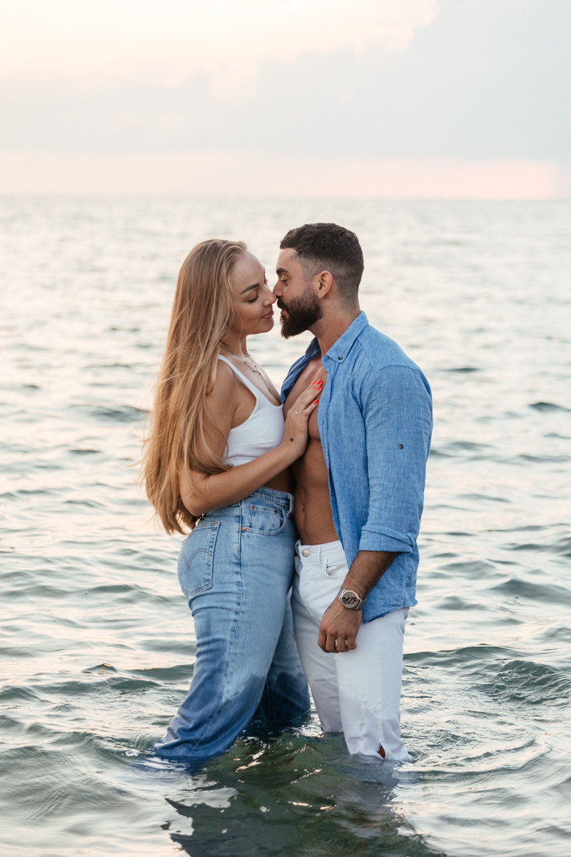 M & C - Romantische Love Story Fotografie in Nederland en Europa. Destination Bruiloft Fotograaf in Nederland en Europa - Tina Yalova