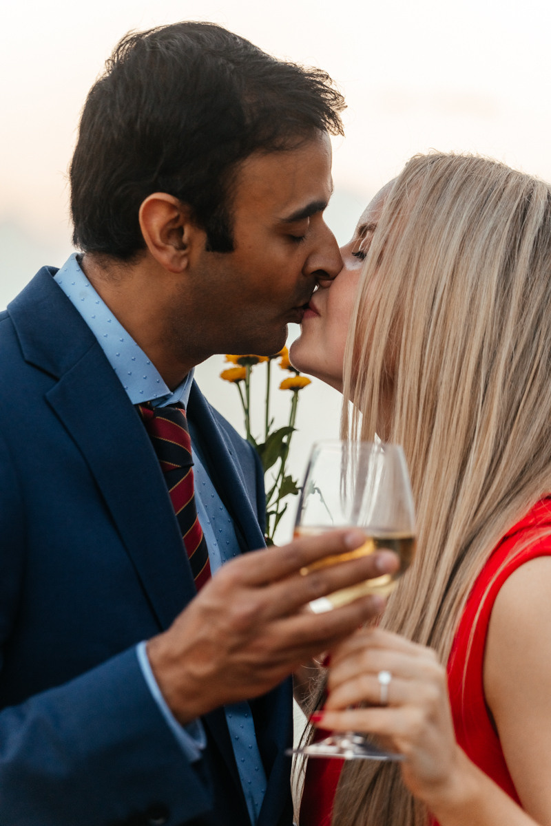 Фотограф на звручини Куріон Кіпр