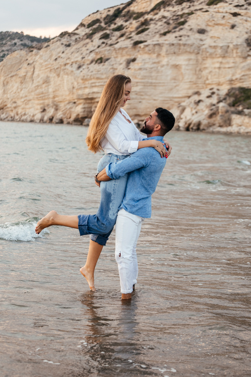 M & C - Romantische Love Story Fotografie in Nederland en Europa. Destination Bruiloft Fotograaf in Nederland en Europa - Tina Yalova