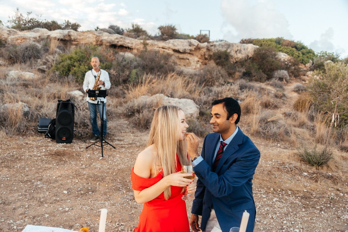 Фотограф на звручини Куріон Кіпр