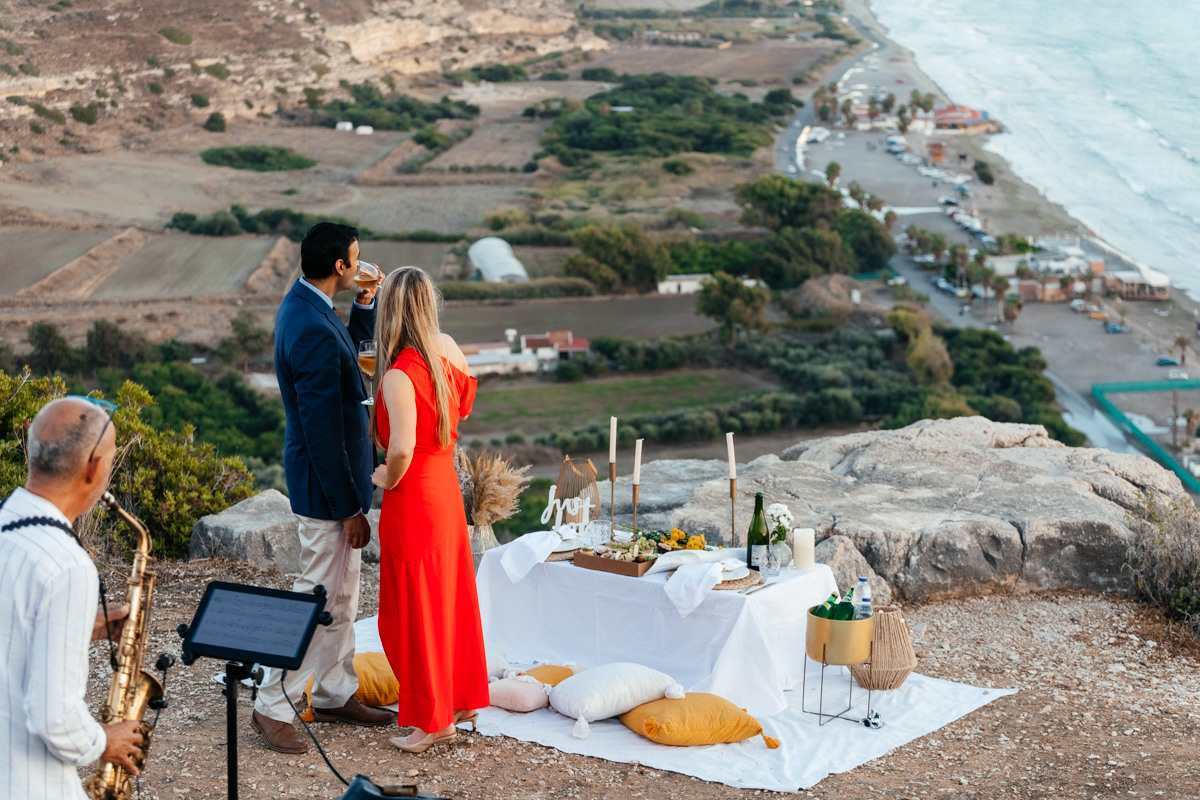 Фотограф на звручини Куріон Кіпр