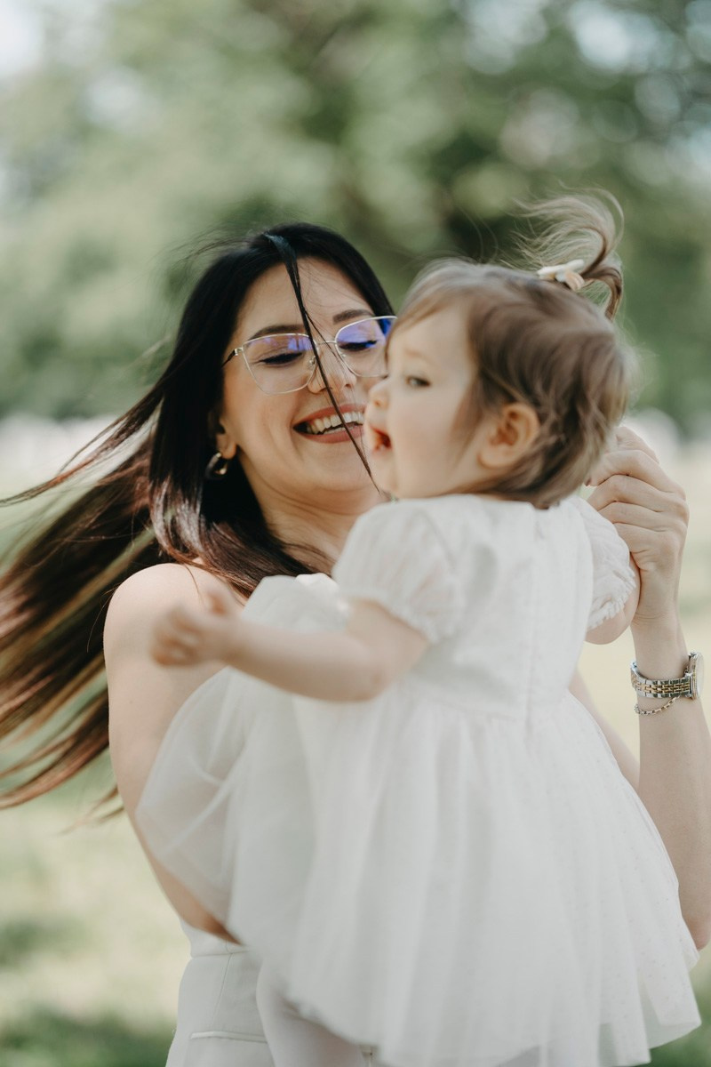 Lara / krstenje, crkva svete Ruzice na Kalemegdanu. Deciji i porodicni fotograf u Beogradu Oksana Skendzic