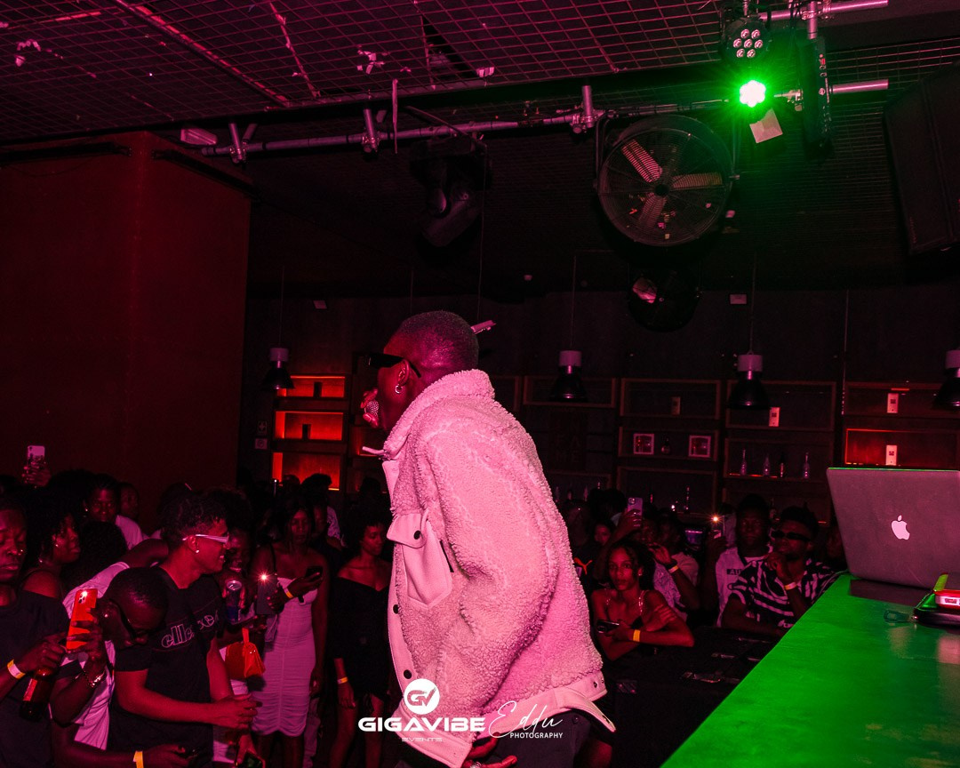 DISCOTECA. Eddu Photography