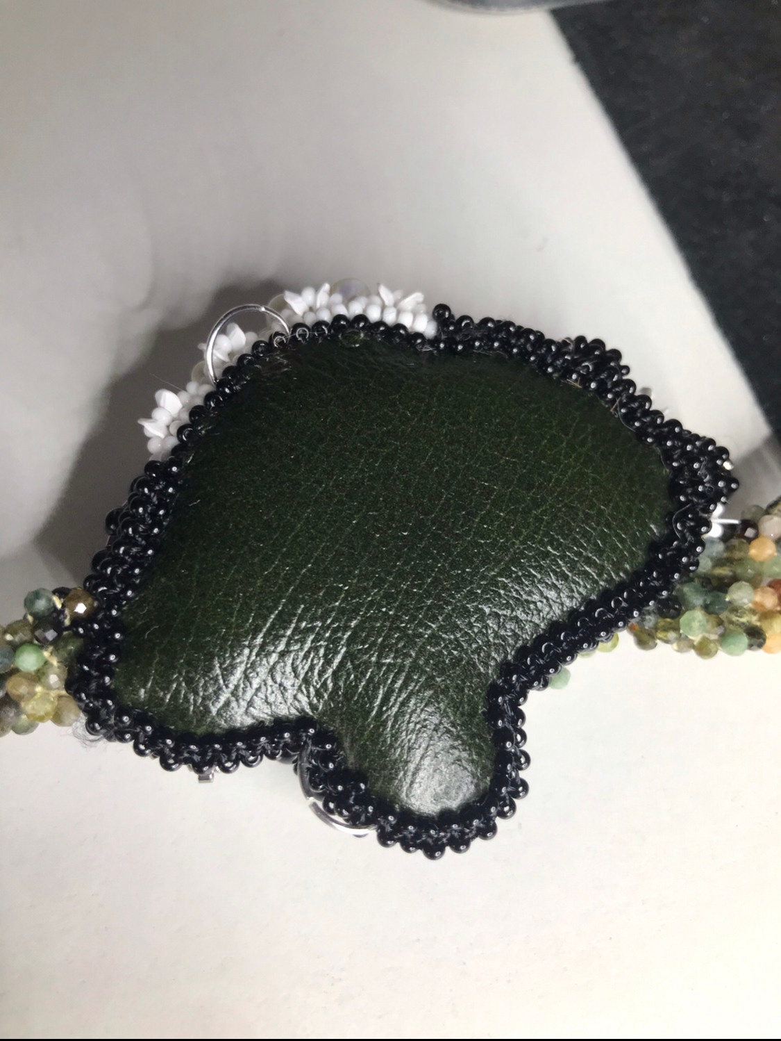 Bijoux pour cadeau. Милок и Кирок это позитивные и реальные персоны из Люксембурга, много