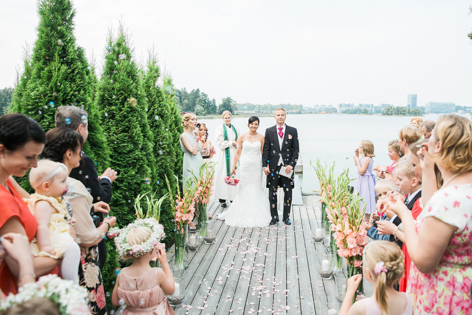 Anniina ja Antti, dokumentaarinen hääkuvaus Villa Katayssa