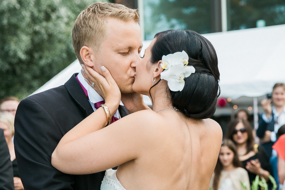 Anniina ja Antti, dokumentaarinen hääkuvaus Villa Katayssa