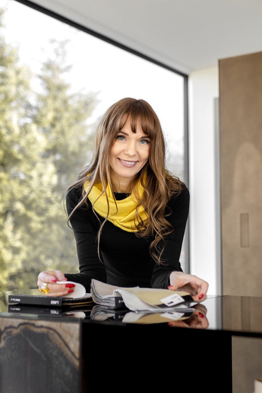 Dana Lišková - Portrétní a brandová fotografka Praha - focení portrétů Praha