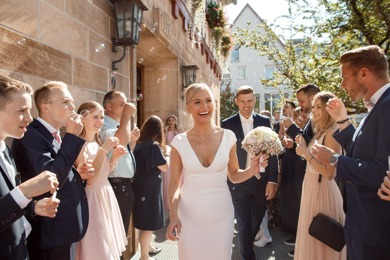 Standesamt Stuttgart | Hochzeitsfotograf & Videograf