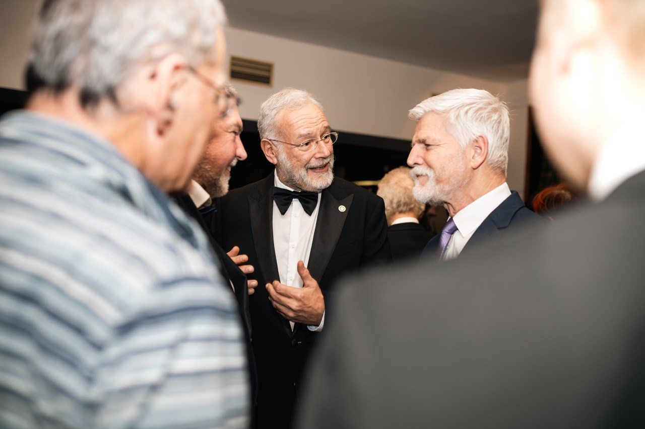 Dana Lišková - Eventová fotografka Praha - event fotografie - firemní akce - byznys portrét - korporátní fotografie 