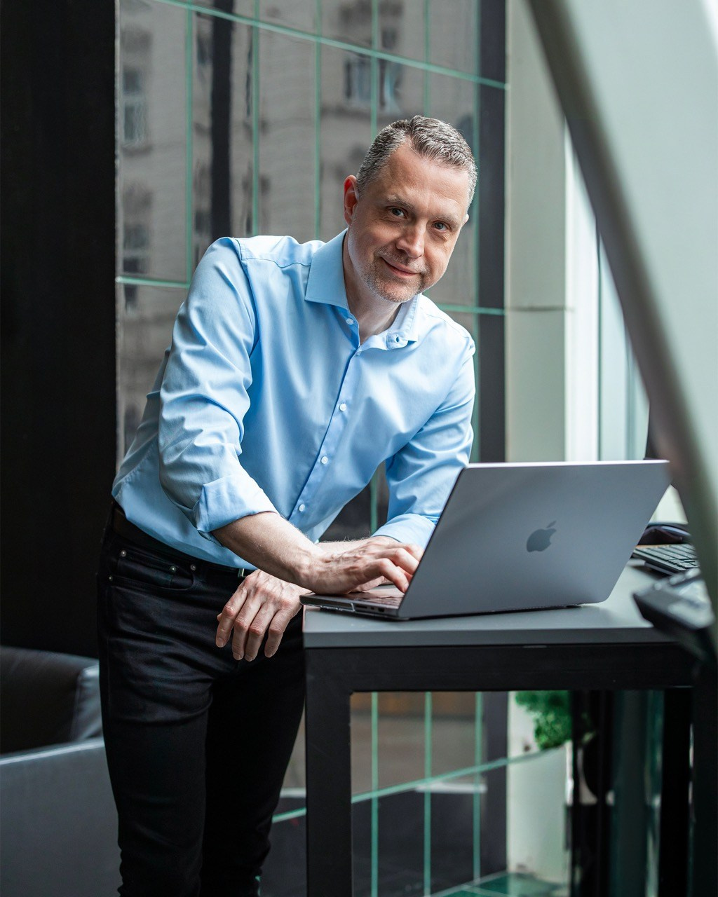 Dana Lišková - Portrétní a brandová fotografka Praha - Byznys portrét Praha - Brandové foto praha - Byznys portrét Praha