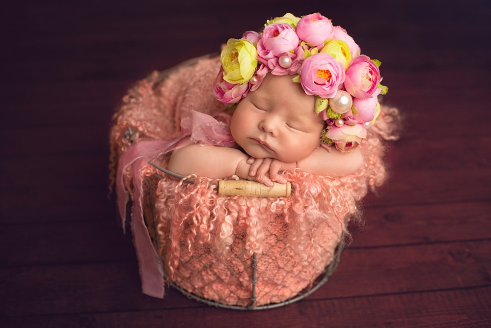 Sesja noworodkowa dla dziewczynki w Trójmieście - Natalia Lucko