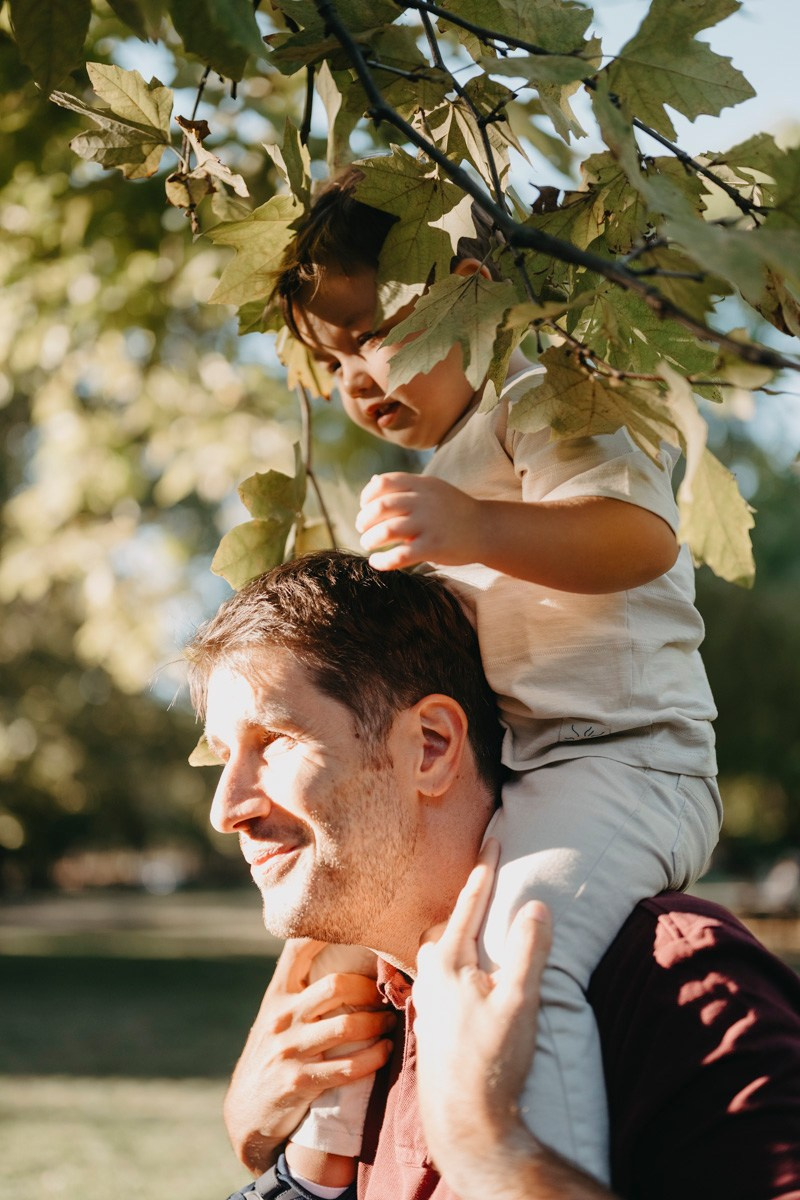 Aleksandra, Lazar, Marin i Leo / porodicno fotografisanje napolju. Deciji i porodicni fotograf u Beogradu Oksana Skendzic