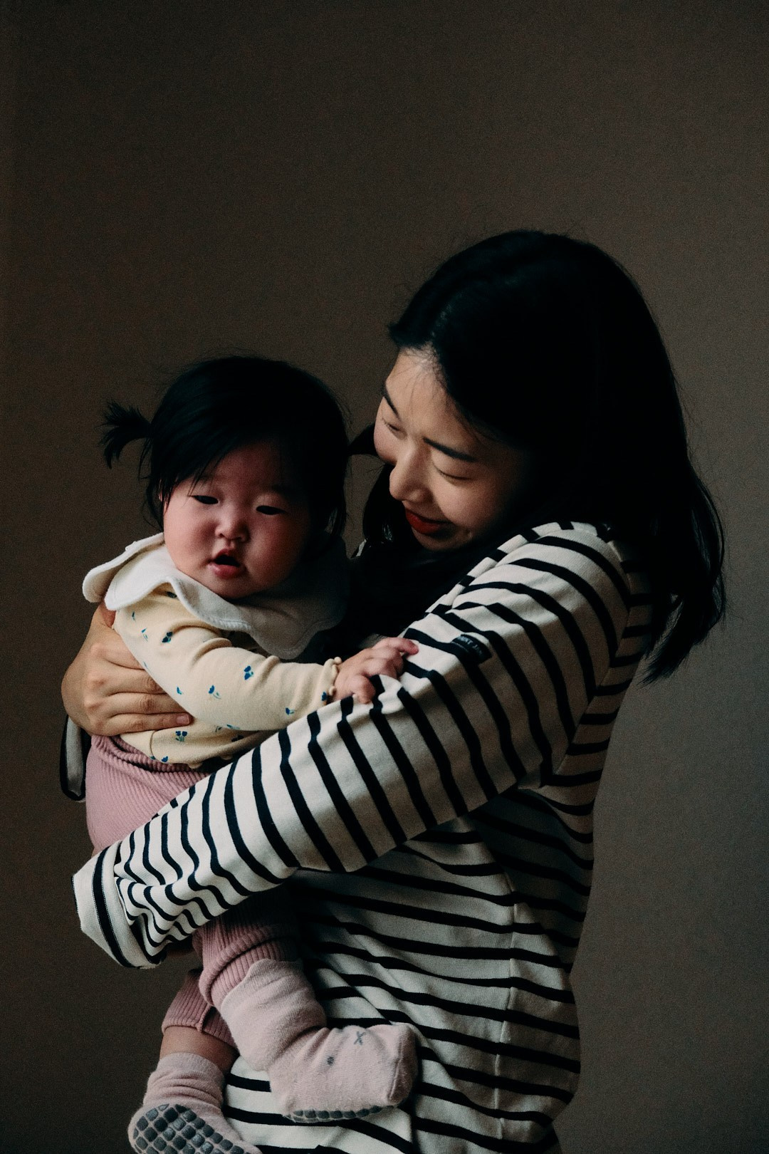 Lee & Yuna. Valeriya Rudolph: Familien & Business Fotografin aus Karlsruhe