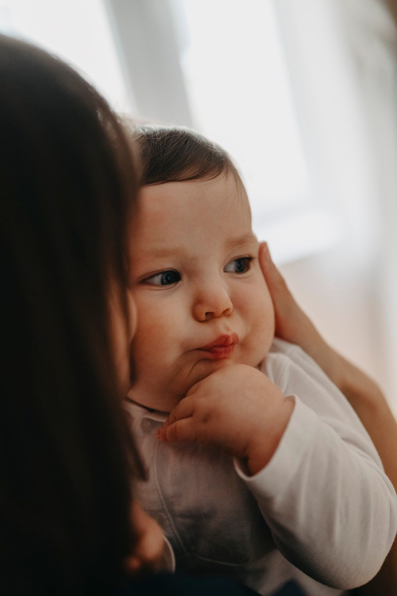 Porodicno fotografisanje kod kuce — Andjela, Lazar, Janko i Mihajlo. Deciji i porodicni fotograf u Beogradu Oksana Skendzic