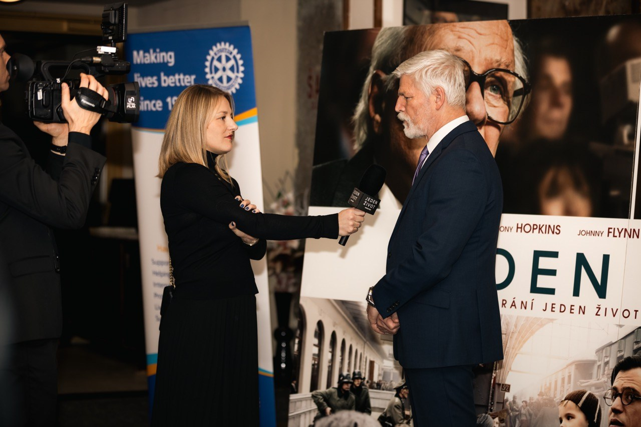 Dana Lišková - Eventová fotografka Praha - event fotografie - firemní akce - byznys portrét - korporátní fotografie 