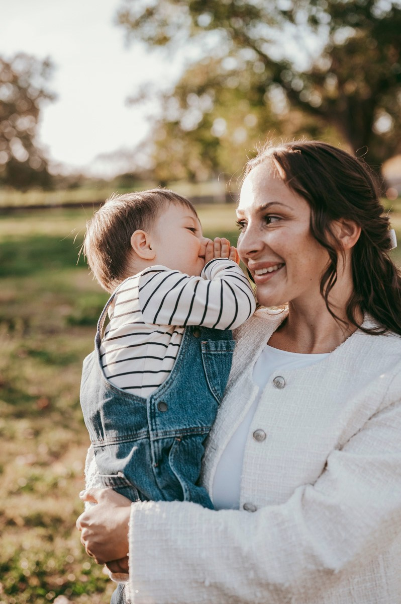 Aleksandra, Filip, Lion i Luka / PORODICNOFOTOGRAFISANJE napolju. Deciji i porodicni fotograf u Beogradu Oksana Skendzic