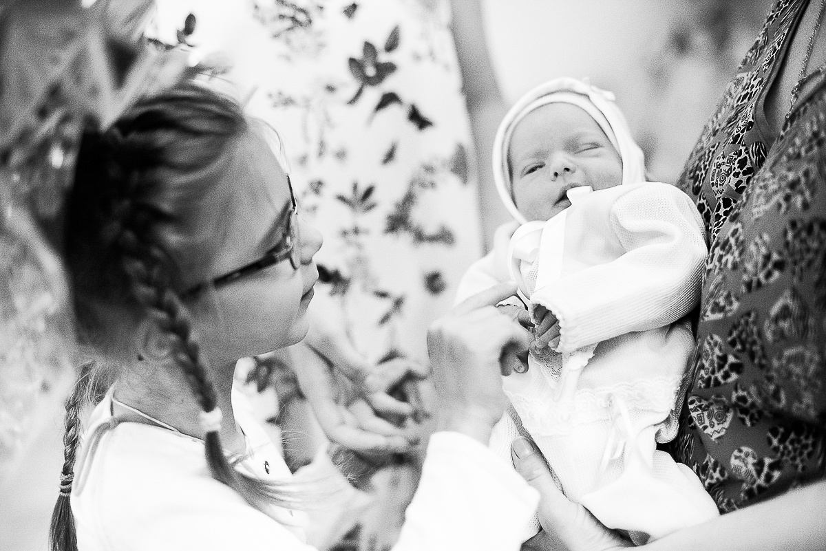 Un nouveau-né. Photographe lifestyle à Paris