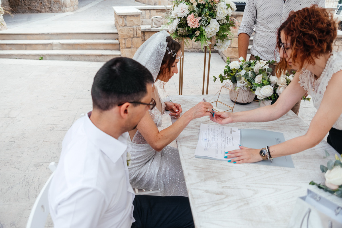 V & M - Destination Bruiloftsfotograaf in Nederland en Europa. Destination Bruiloft Fotograaf in Nederland en Europa - Tina Yalova