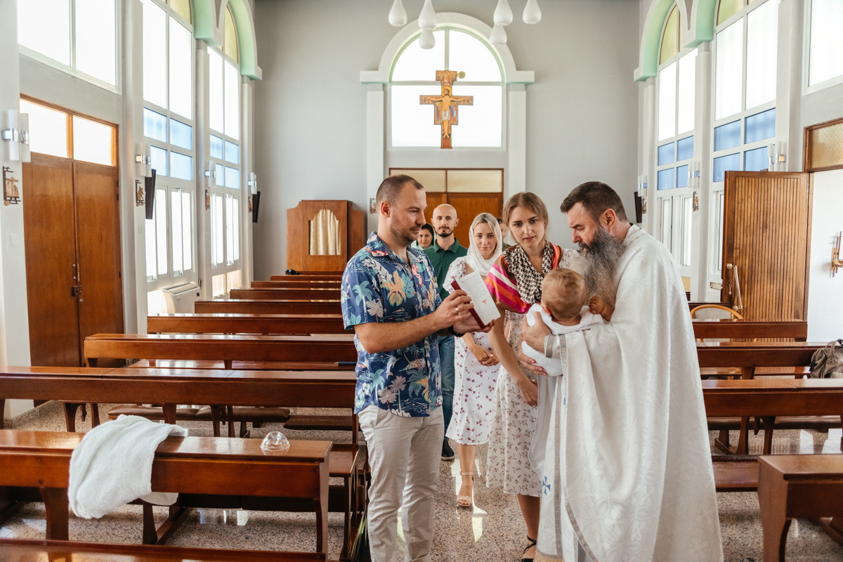 Хрещення E - Прекрасне святкування в Європі та Нідерландах. Весільний фотограф у Нідерландах та Європі — Тіна Ялóва