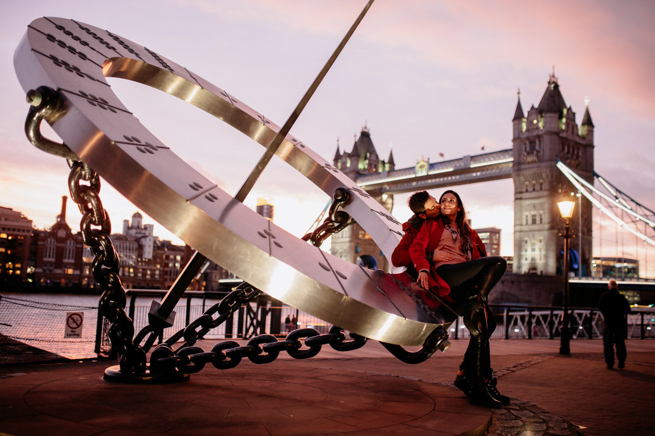 Photoshoot at Bank and Tower Bridge. LondonPhotoStory — Vacation Photographer in London