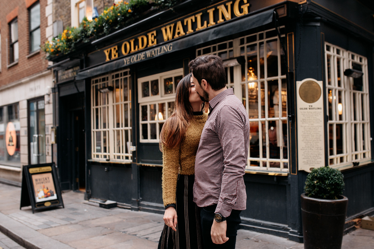 Photoshoot at Bank and Tower Bridge. LondonPhotoStory — Vacation Photographer in London