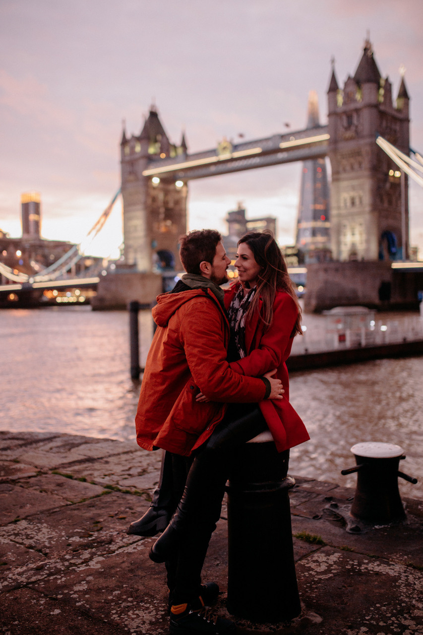 Photoshoot at Bank and Tower Bridge. LondonPhotoStory — Vacation Photographer in London
