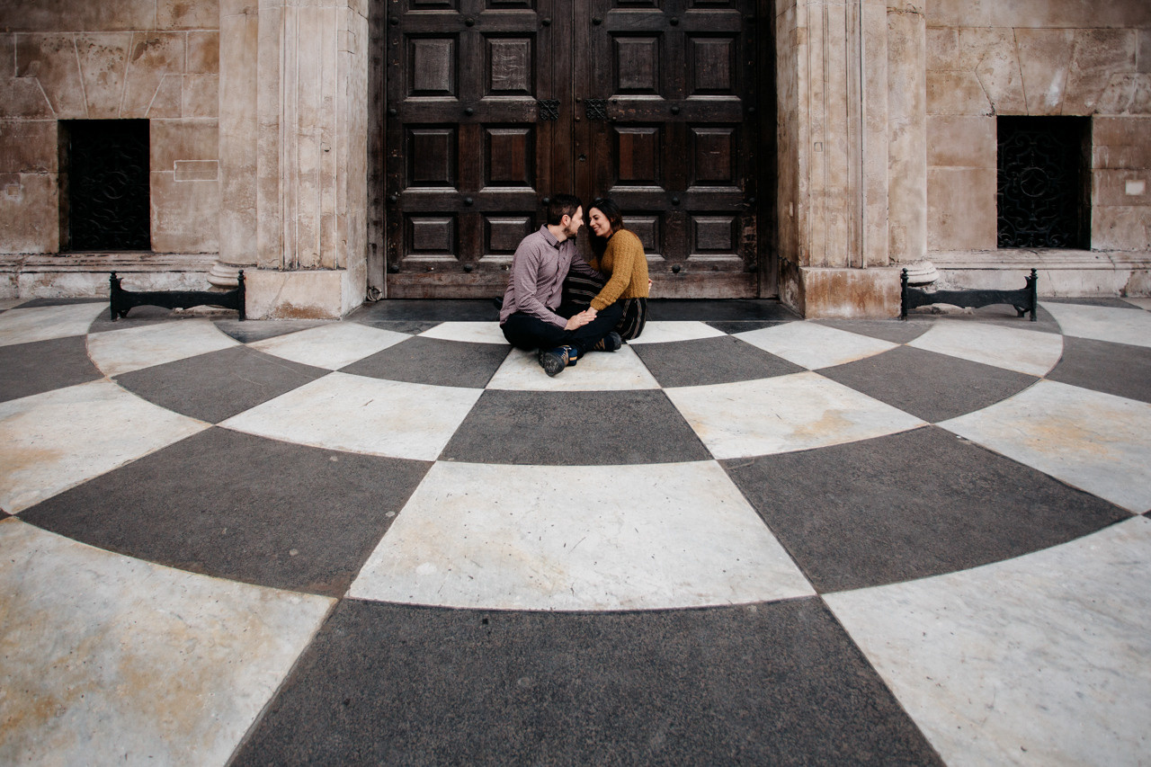 Photoshoot at Bank and Tower Bridge. LondonPhotoStory — Vacation Photographer in London