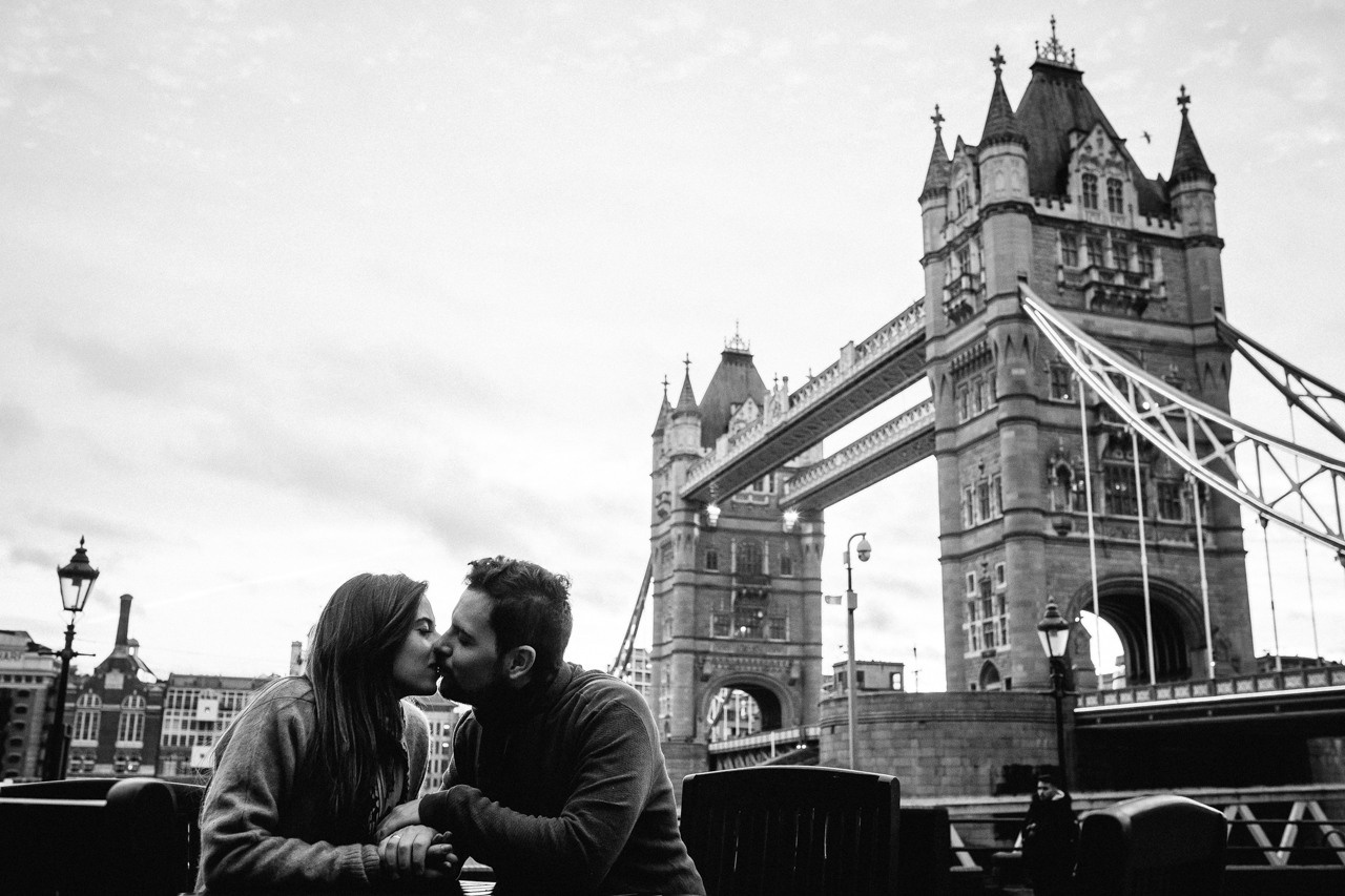 Photoshoot at Bank and Tower Bridge. LondonPhotoStory — Vacation Photographer in London