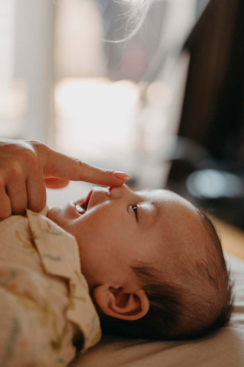Jelena, Uros i Vasilije / porodicno fotografisanje kod kuce. Deciji i porodicni fotograf u Beogradu Oksana Skendzic