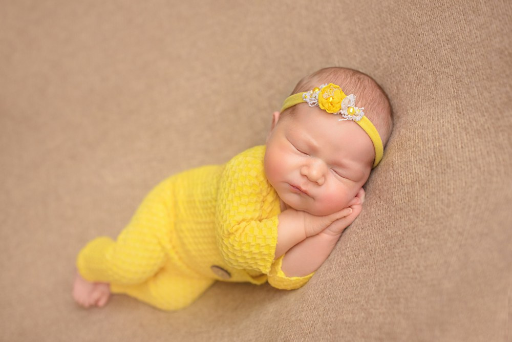 Sesja noworodkowa dla dziewczynki w Trójmieście - Natalia Lucko