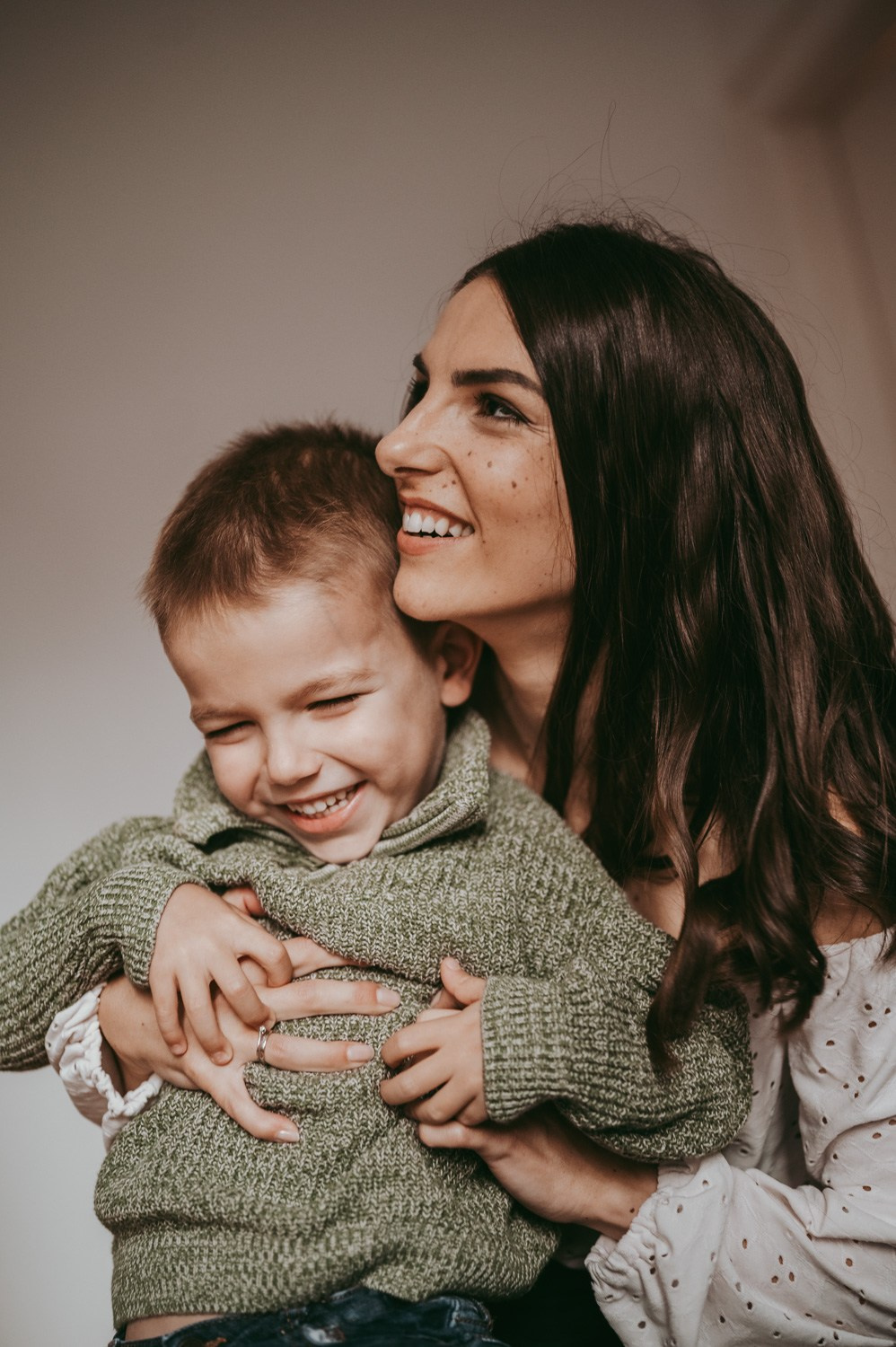 Paunovici / porodicno fotografisanje. Deciji i porodicni fotograf u Beogradu Oksana Skendzic